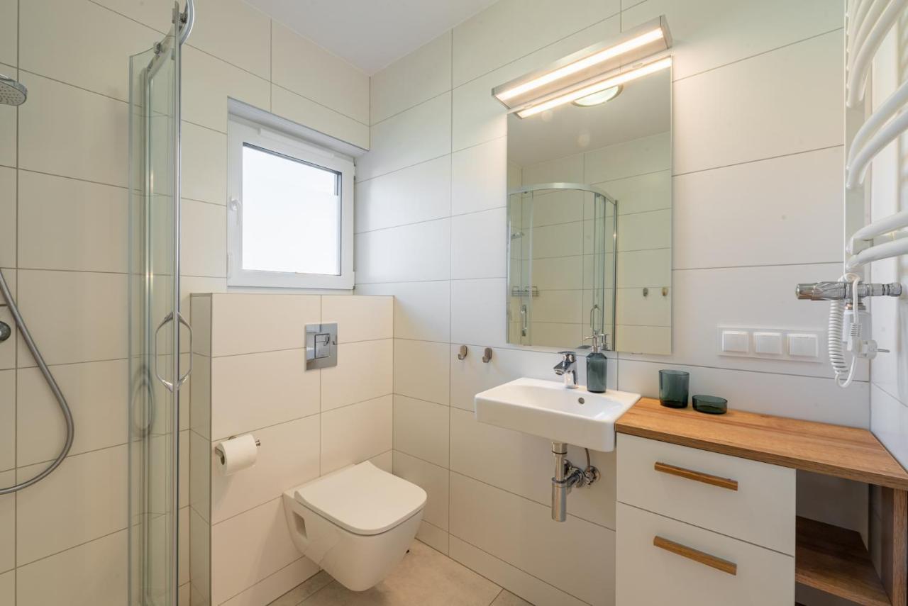 Jasne I Nowoczesne Apartamenty Sun Seasons 24 Blisko Plazy By Noclegi Renters Нехоже Экстерьер фото