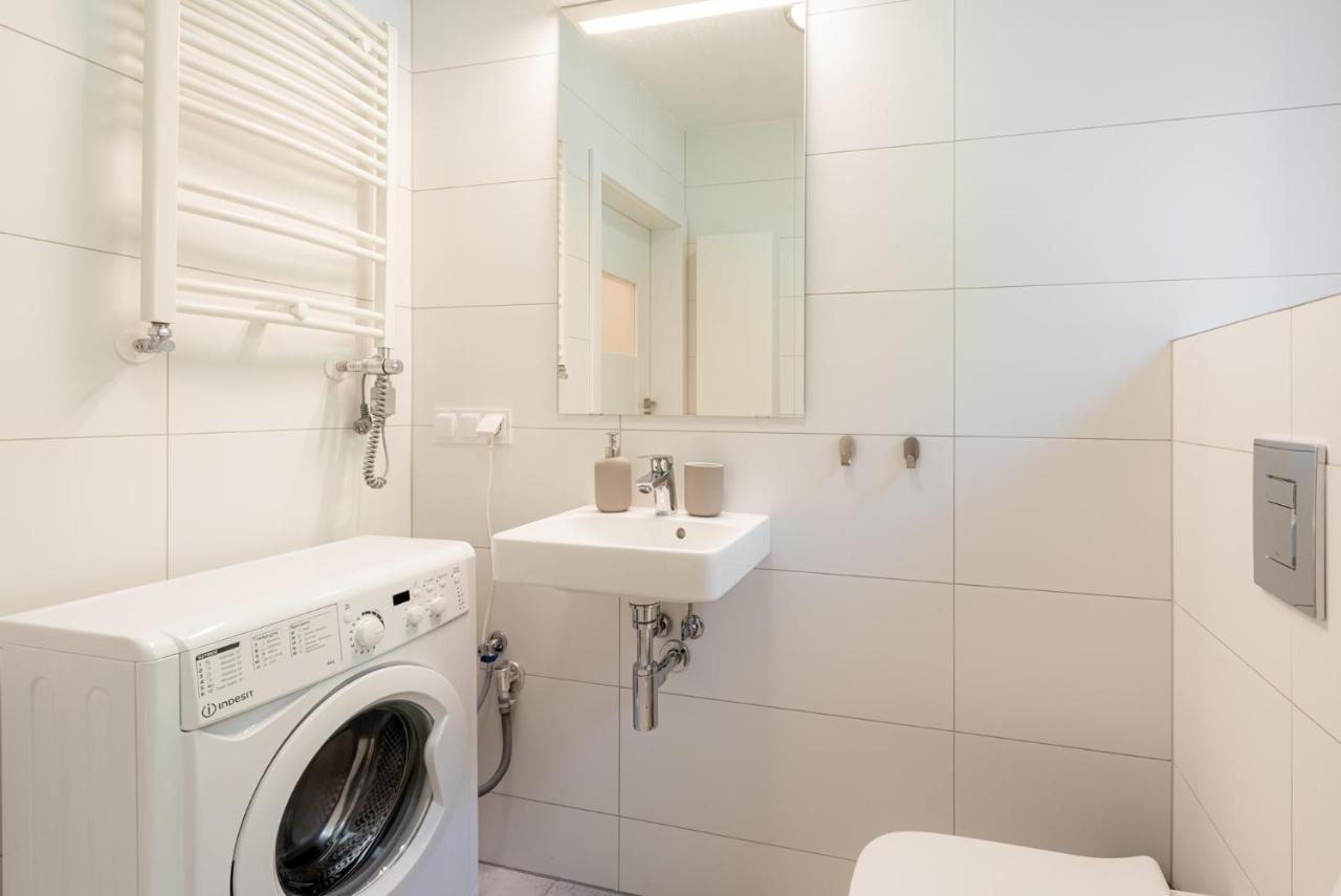 Jasne I Nowoczesne Apartamenty Sun Seasons 24 Blisko Plazy By Noclegi Renters Нехоже Экстерьер фото
